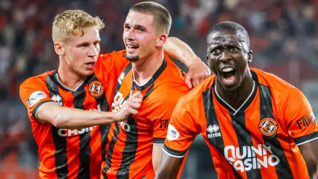 Dundee United players celebrate