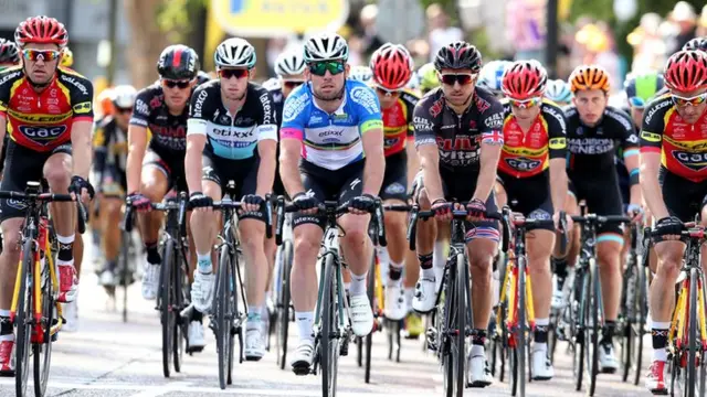 Cyclists in Tour of Britain