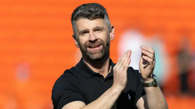 St Mirren manager Stephen Robinson