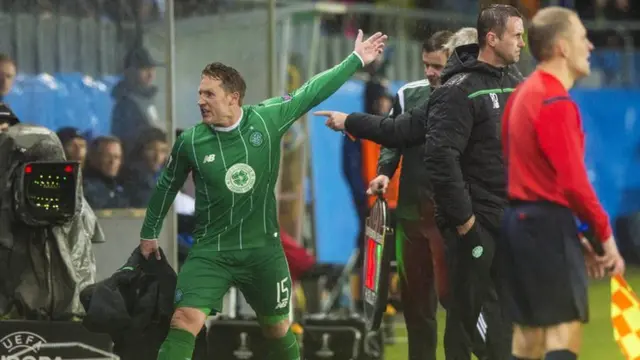 Celtic forward Kris Commons reacts angrily to be substituted