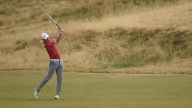 Jordan Spieth hits a big drive