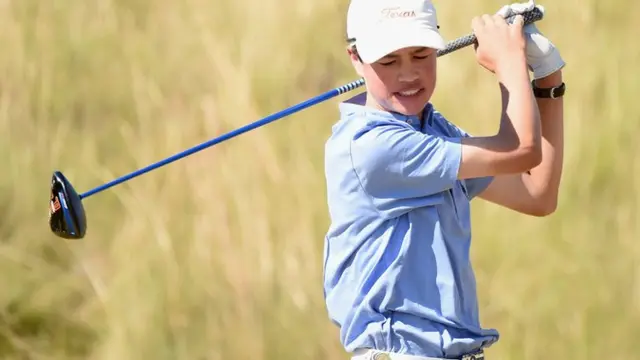 Cole Hammer reacts after his drive