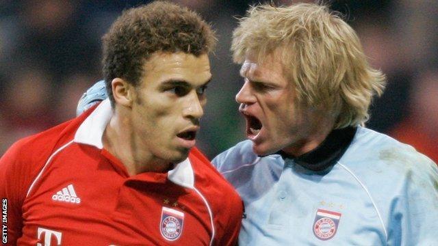 Valerien Ismael with goalkeeper Oliver Kahn during Bayern Munich's title winning season in the Bundesliga in 2005-06