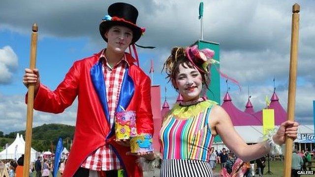 Gorymdaith steddfod