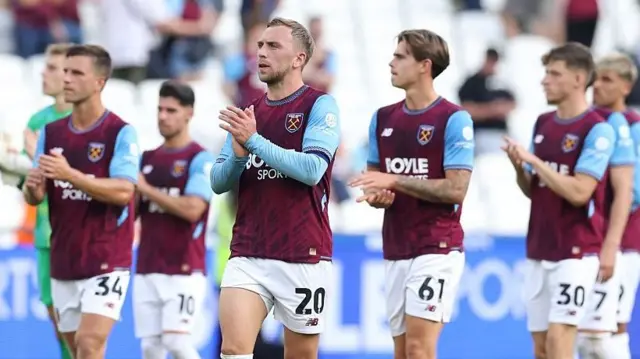 West Ham United's Jarrod Bowen applauds the fans at the final whistle during the match between West Ham United and Charlton Athletic