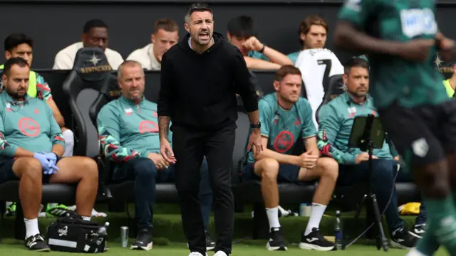 Alan Sheehan on the touchline 