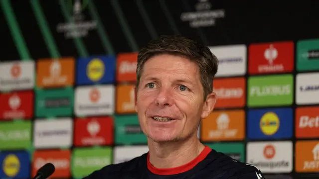 Oliver Glasner speaks to the media during a Crystal Palace Press Conference