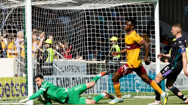 Motherwell's Moses Ebiye scores to make it 2-1 during a cinch Premiership match between Motherwell and St Johnstone at Fir Park