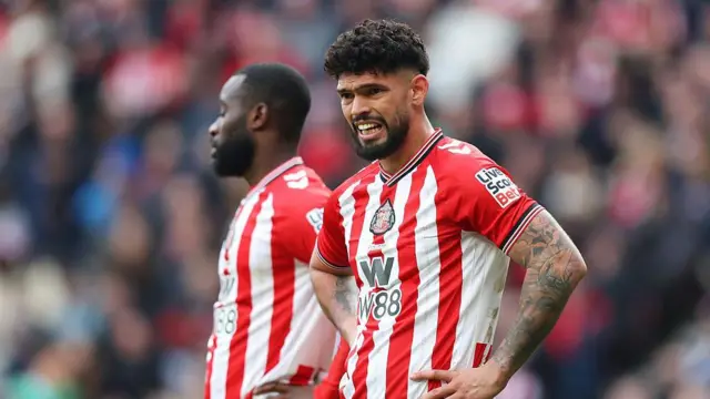 Omar Alderete of Sunderland looks dejected