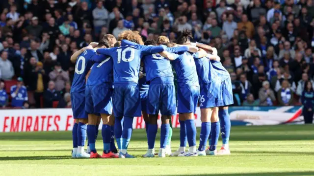 Leicester City team huddle ahead of the Premier League match between Arsenal and Leicester City at Emirates Stadium