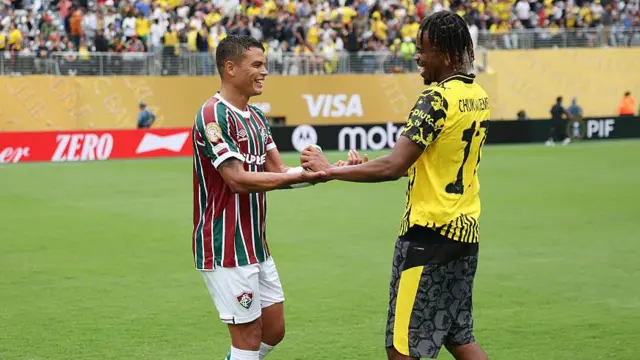 Thiago Silva speaks with Carney Chukwuemeka