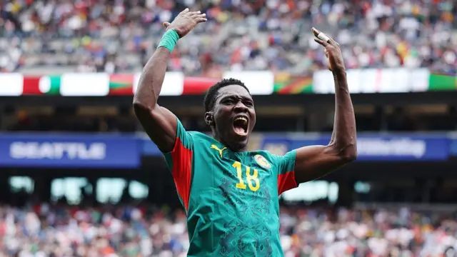  Ismaila Sarr of Senegal celebrates scoring