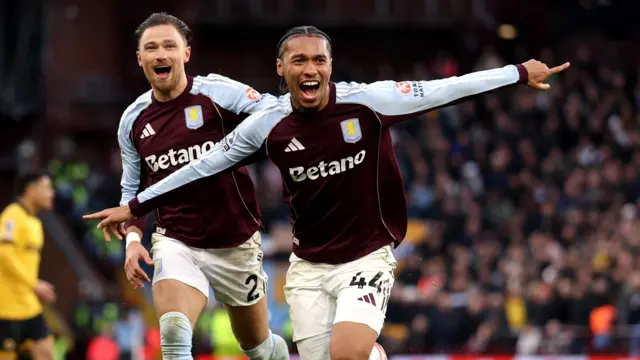 Boubacar Kamara celebrates scoring for Aston Villa against Wolves