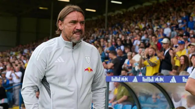 Daniel Farke looks on prior the pre-season friendly match between Leeds United and Villarrea