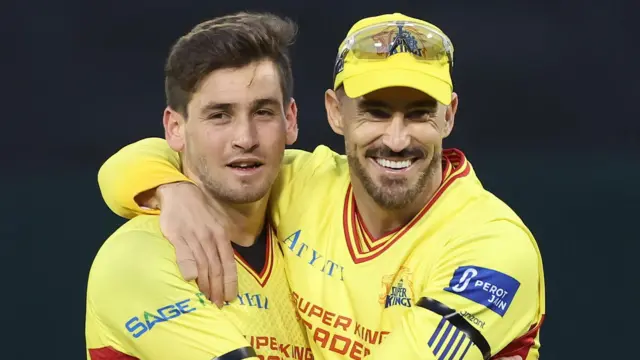 Noor Ahmad and Faf du Plessis of Texas Super Kings celebrate a wicket