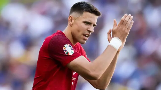 Will Southampton defender Jan Bednarek be a weak link for Poland at Hampden?