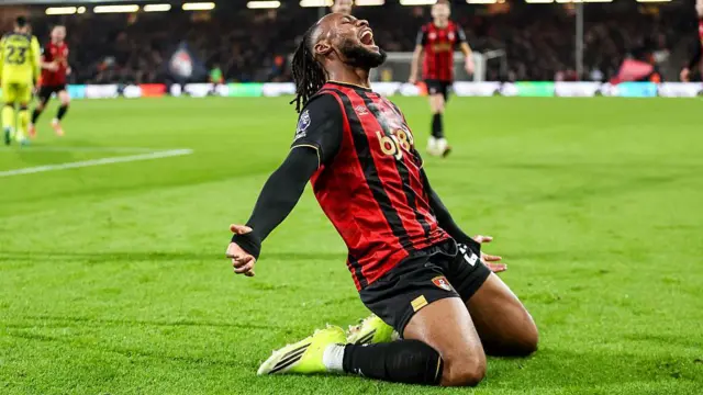 Antoine Semenyo scores for Bournemouth