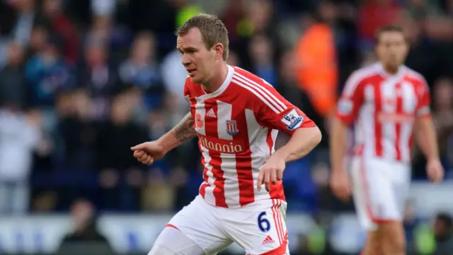 Stoke City's former midfielder Glenn Whelan.