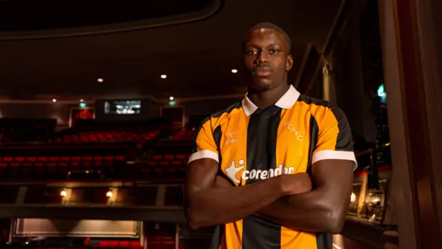 Nobel Mendy posing for Hull City