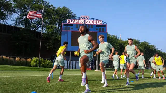 Antoine Semenyo, Alex Scott and Adam Smith of Bournemouth training in the US