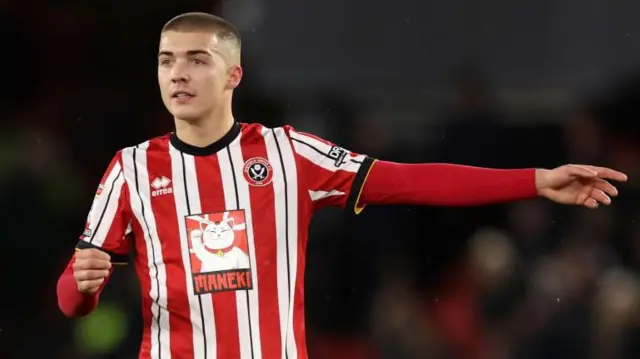 Alfie Gilchrist playing for Sheffield United