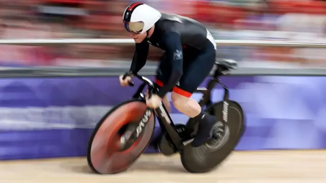 Jack Carlin of Team Great Britain competes during the Men's Sprint Qualifying on day twelve of the Olympic Games Paris 2024 at Saint-Quentin-en-Yvelines Velodrome on August 07, 2024 in Paris, France