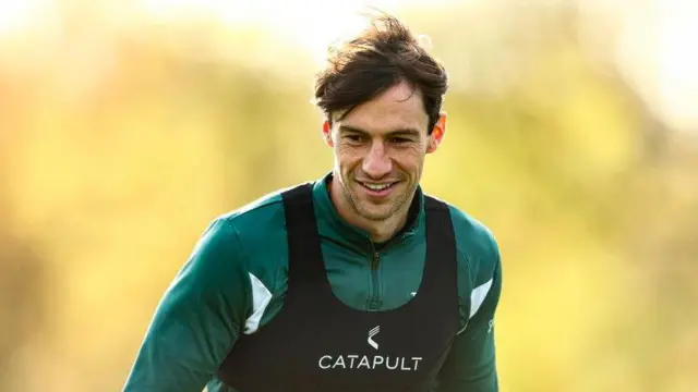 Hibernian captain Joe Newell in training