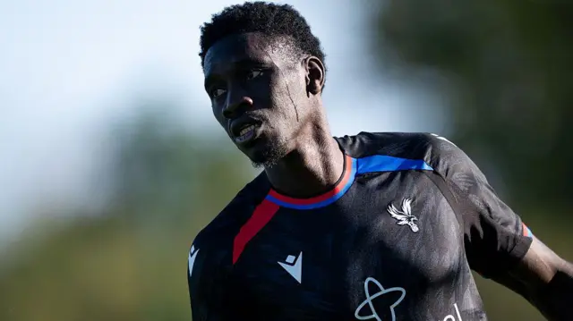 Ismaila Sarr of Crystal Palace looks on