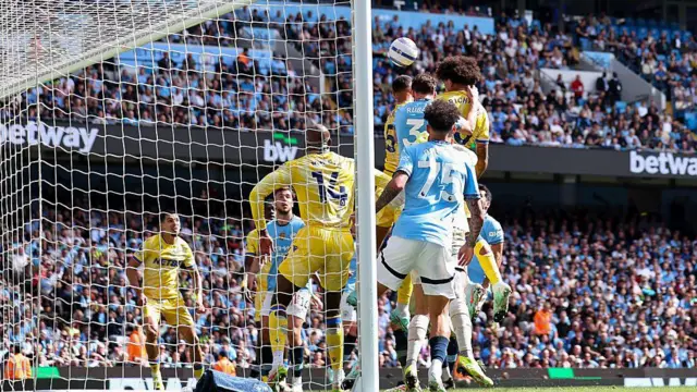 Chris Richards scores for Crystal Palace