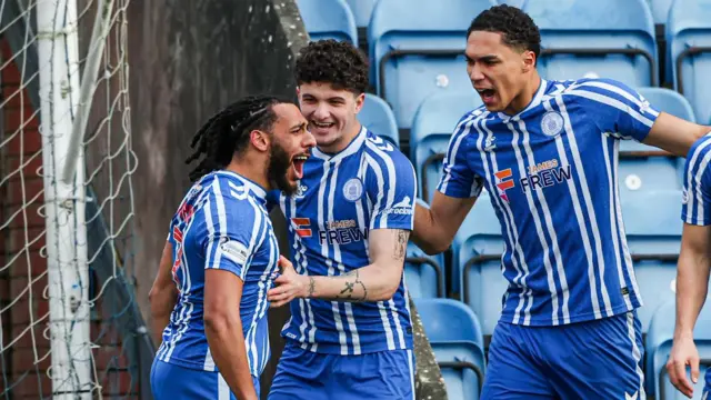 Kilmarnock players celebrate