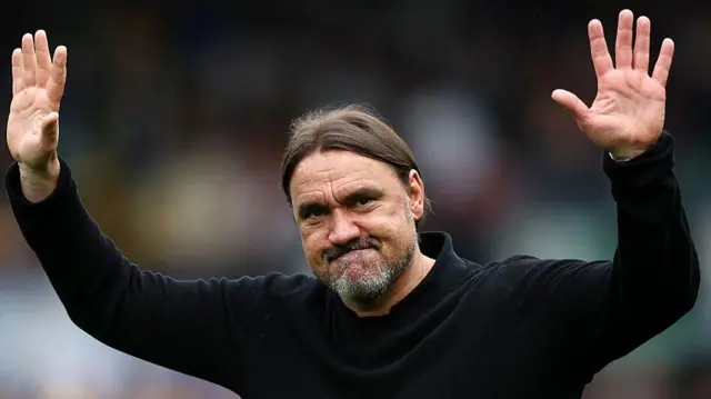 : Daniel Farke, Manager of Leeds United, acknowledges the fans after the team's victory 