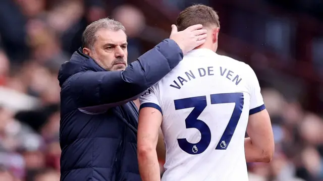 Ange Postecoglou with Micky van de Ven
