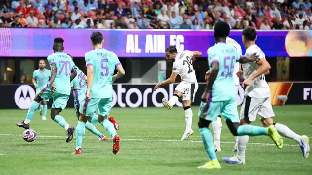 Rayan Cherki scores for Manchester City