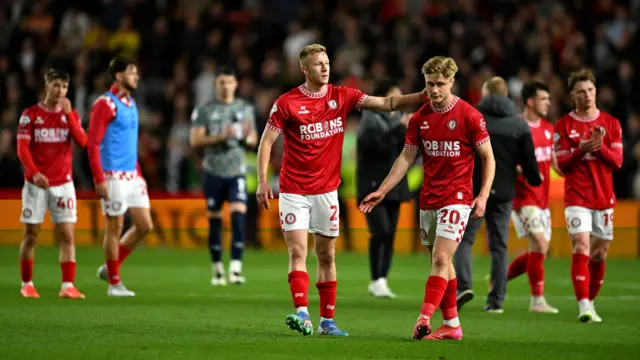 Bristol City players look dejected after the 3-0 loss to Sheffield United