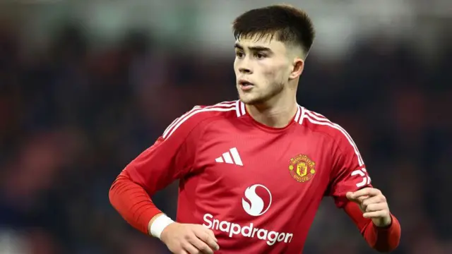 Harry Amass playing for Manchester United's academy