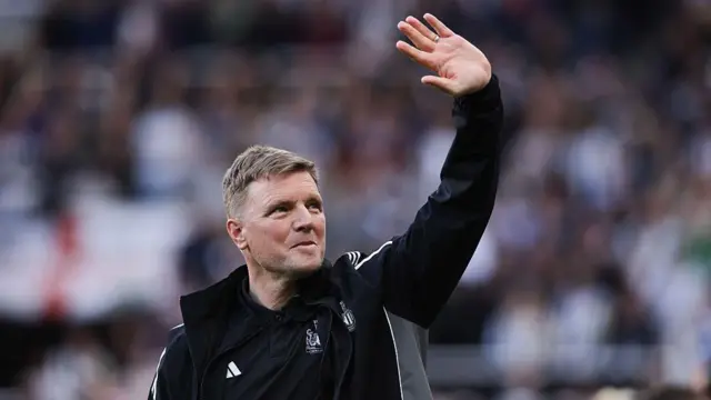 Former Newcastle manager Eddie Howe waves to fans