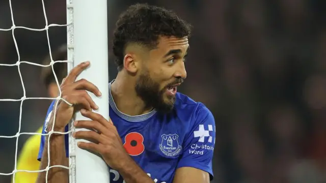 Dominic Calvert-Lewin holds the post after missing a chance v West Ham