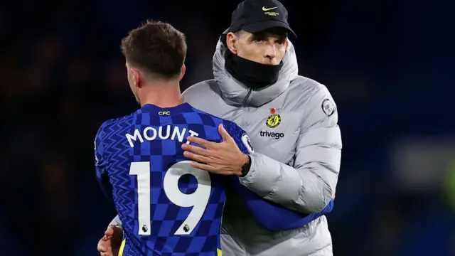 Thomas Tuchel embraces Mason Mount