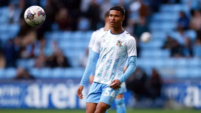 Kai Andrews warming-up for Coventry City