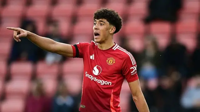 Manchester United striker Ethan Wheatley