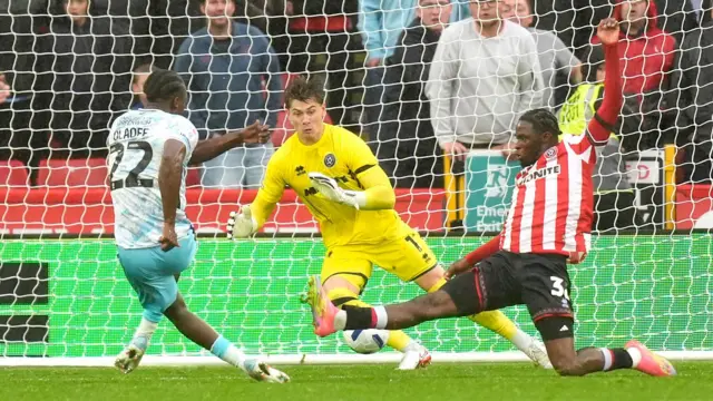 Isaac Olaofe scores Charlton's winning goal against Sheffield United
