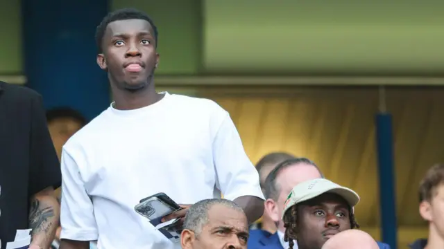 Eddie Nketiah in the stands for the last Palace game 