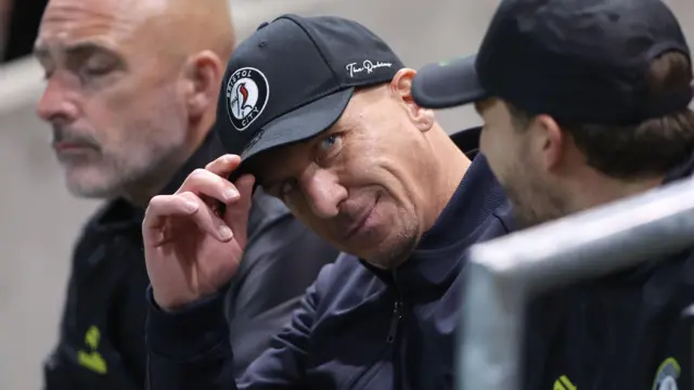 Gerhard Struber tips his cap