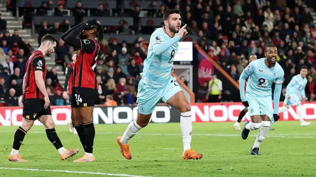 Armando Broja celebrates