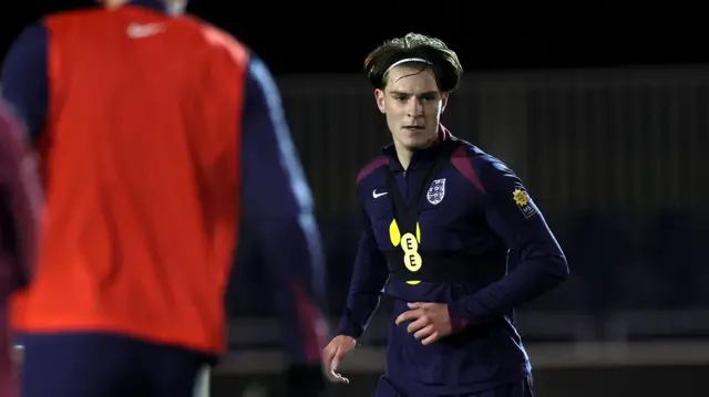 Alex Scott in training action for England