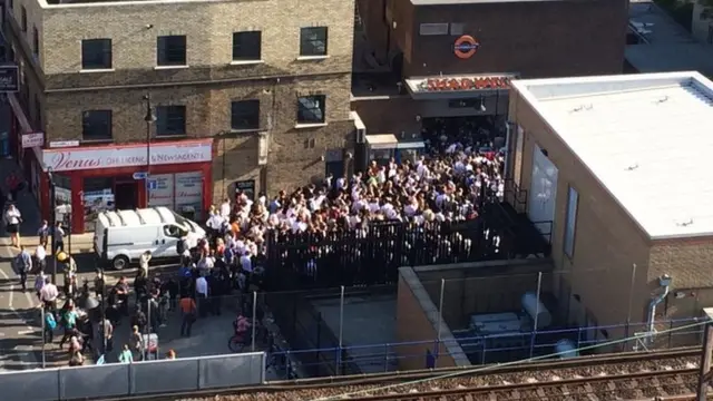 Shadwell queues