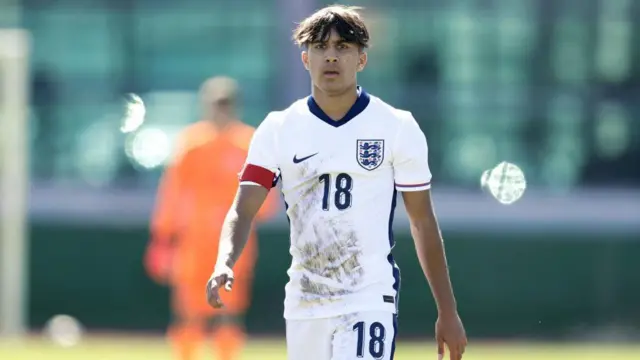 Seth Ridgeon in action for England 