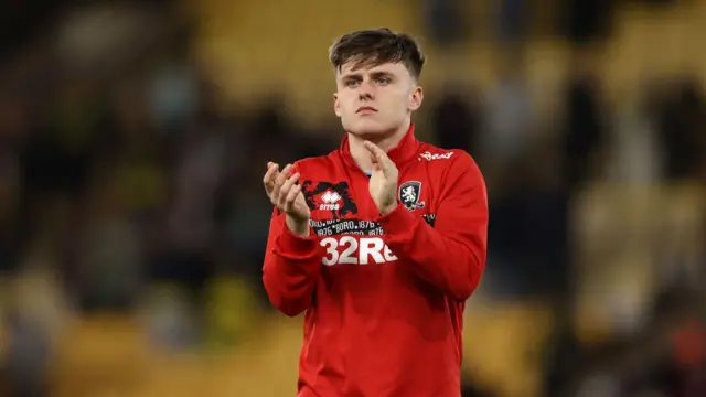 Ben Doak of Middlesbrough Applauds the fans after the Sky Bet Championship match between Norwich City FC and Middlesbrough FC at Carrow Road on October 27, 2024