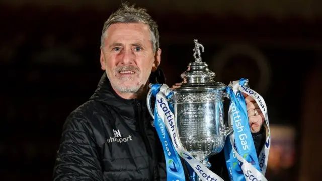 Stenhousemuir manager Gary Naysmith