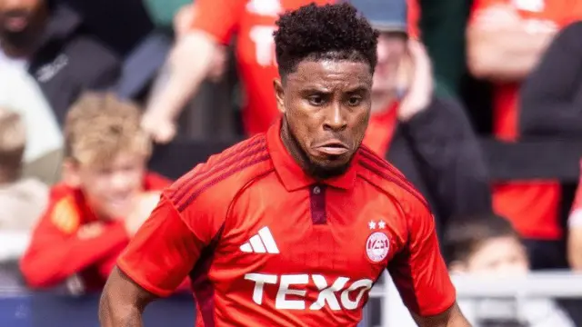 Aberdeen's Vicente Besuijen in action during a pre-season friendly match between Cove Rangers v Aberdeen at the Balmoral Stadium